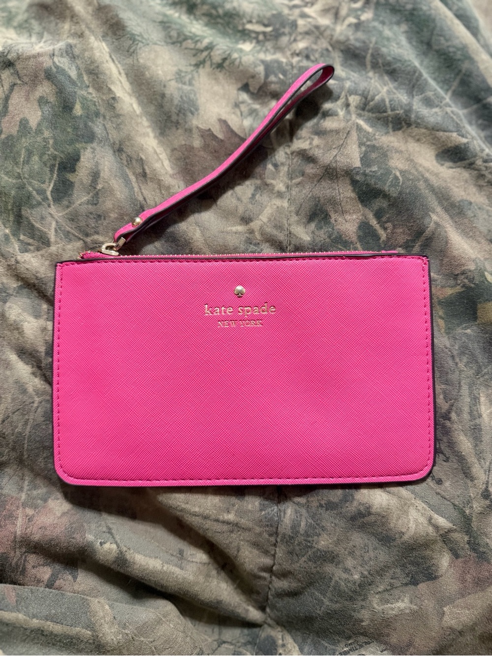 kate spade hot pink wristlet clutch with wrist strap